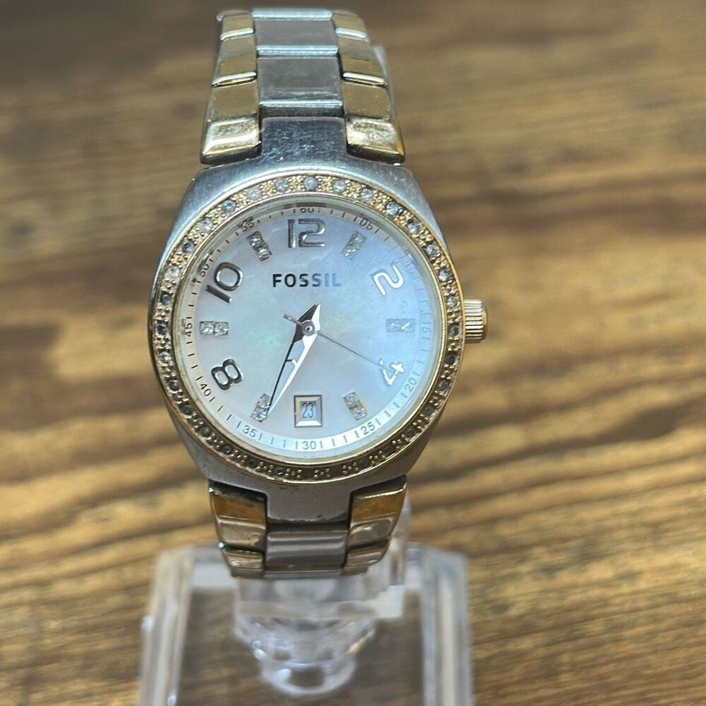 Fossil Colleague AM 4183 Women's Two-Tone Stainless Steel Analog Dial Watch